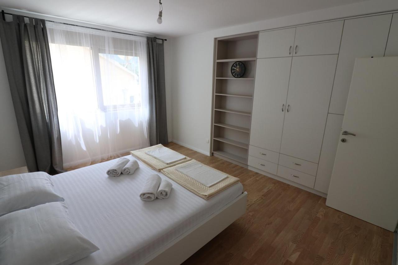 Apartment Sandrita Kotor Bagian luar foto